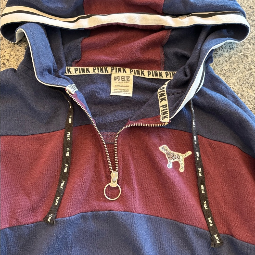 PINK Victoria's Secret Blue and Burgundy Sweater